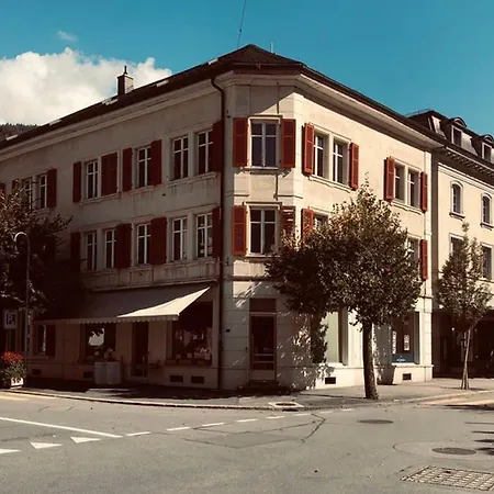 Holmes * Meiringen